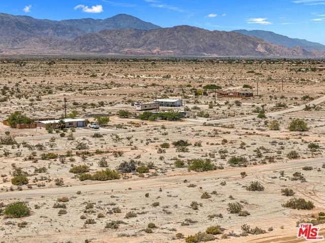 2592 Sea Urchin Avenue, Thermal, CA 92274