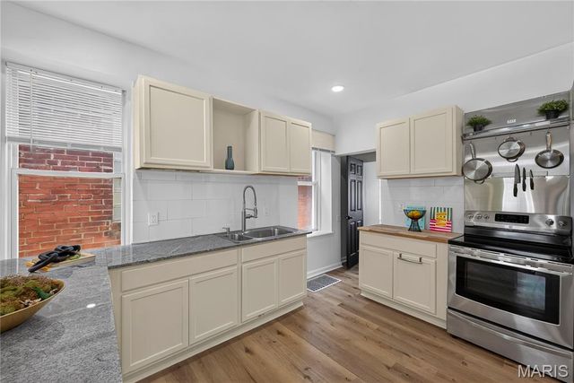 7117 Vermont Avenue, St Louis, MO 63111