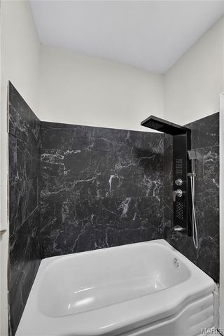 7117 Vermont Avenue, St Louis, MO 63111