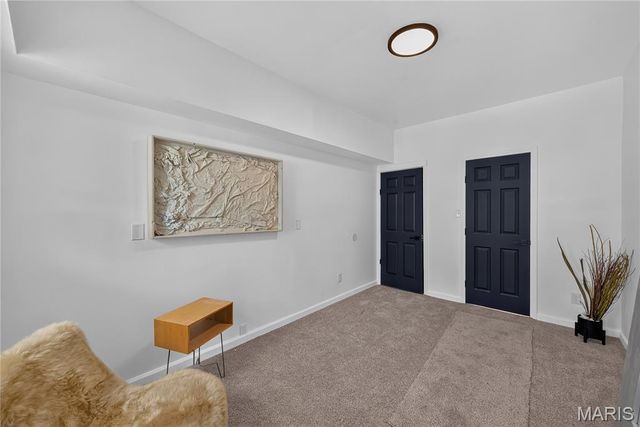 7117 Vermont Avenue, St Louis, MO 63111