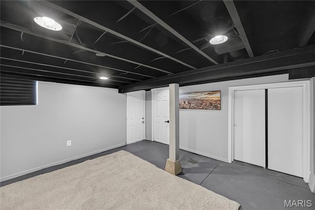 7117 Vermont Avenue, St Louis, MO 63111
