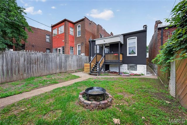 7117 Vermont Avenue, St Louis, MO 63111