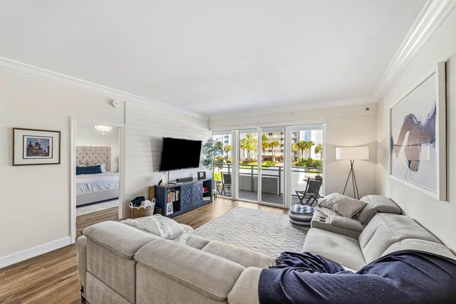 3051 S Ocean Boulevard 2050, Boca Raton, FL 33432