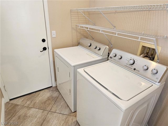 283 DEERLEAP Circle, Henderson, NV 89052