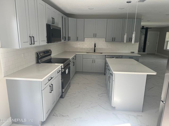 1718 CORNELL Road, Jacksonville, FL 32207