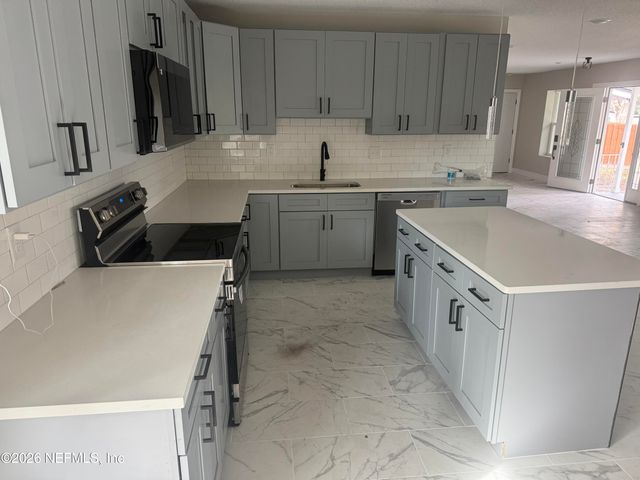 1718 CORNELL Road, Jacksonville, FL 32207