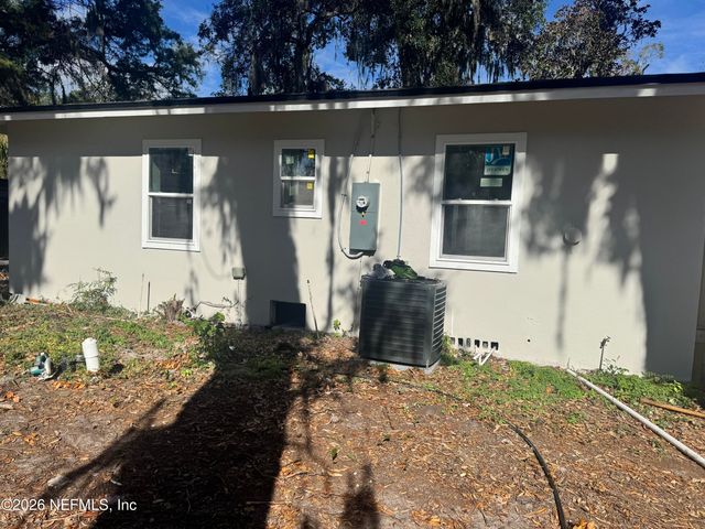 1718 CORNELL Road, Jacksonville, FL 32207