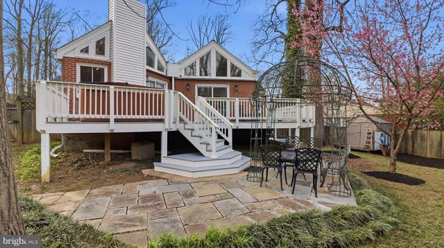 7607 BURNSIDE CT, Falls Church, VA 22043