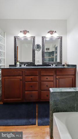 7607 BURNSIDE CT, Falls Church, VA 22043