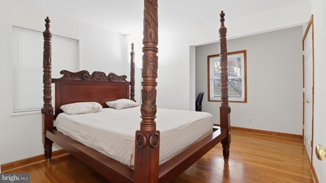 7607 BURNSIDE CT, Falls Church, VA 22043