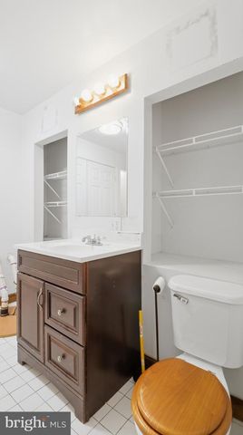 7607 BURNSIDE CT, Falls Church, VA 22043