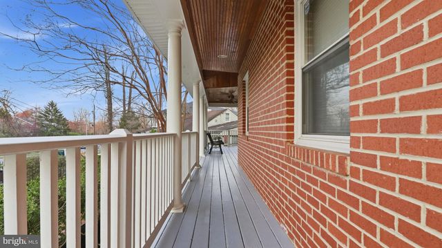 7607 BURNSIDE CT, Falls Church, VA 22043