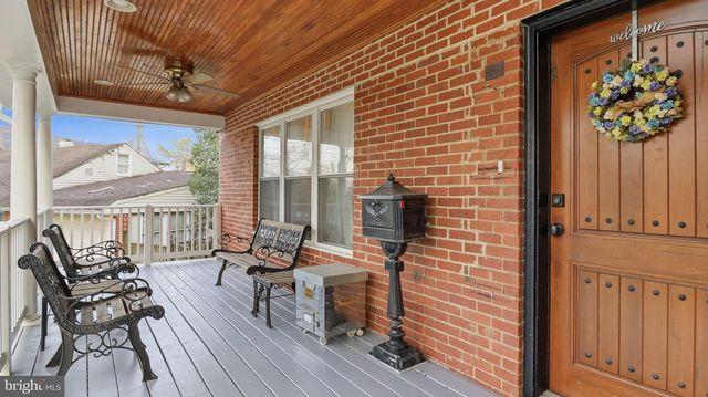 7607 BURNSIDE CT, Falls Church, VA 22043