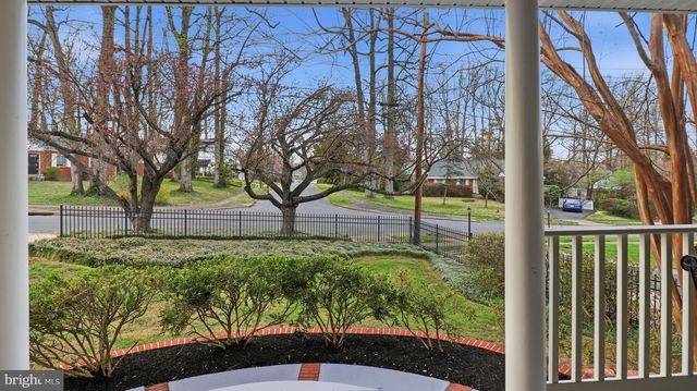 7607 BURNSIDE CT, Falls Church, VA 22043