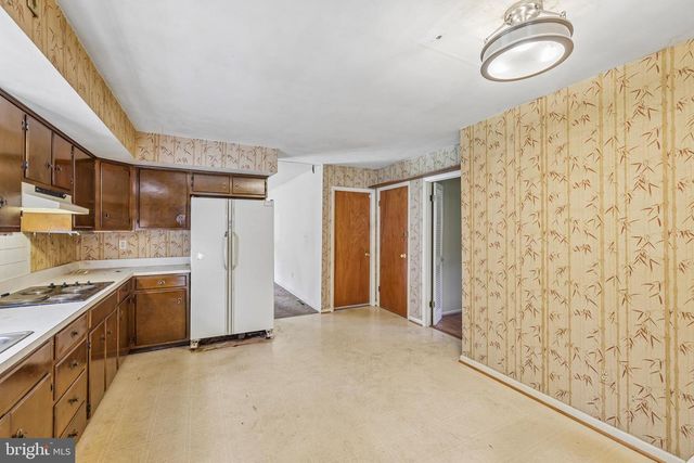 9707 HOLLOWOOD CT, Ellicott City, MD 21042