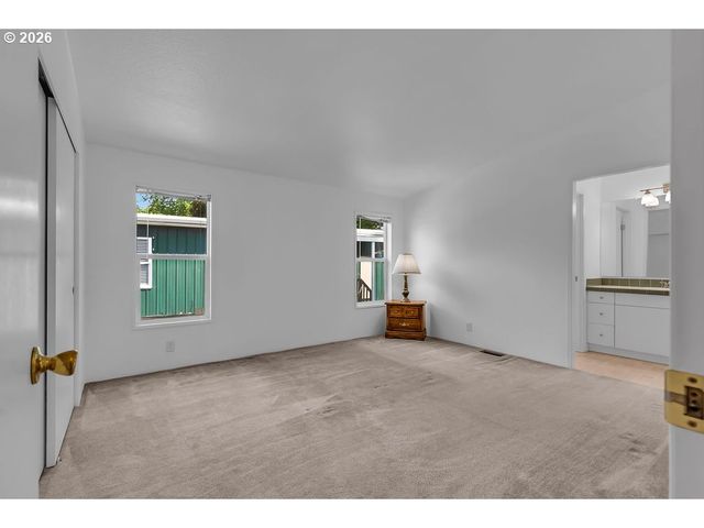 6900 Sw 195TH Ave 168, Beaverton, OR 97007