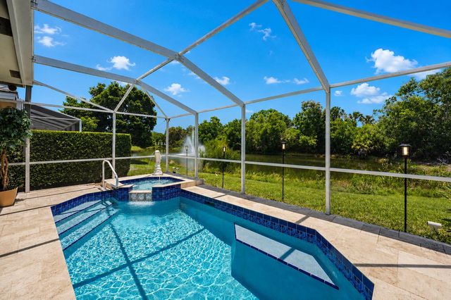 4681 SE Bridgetown Court, Stuart, FL 34997