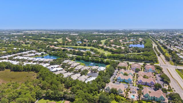 4681 SE Bridgetown Court, Stuart, FL 34997
