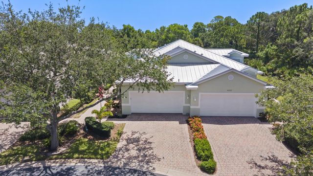 4681 SE Bridgetown Court, Stuart, FL 34997