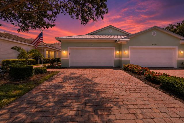 4681 SE Bridgetown Court, Stuart, FL 34997