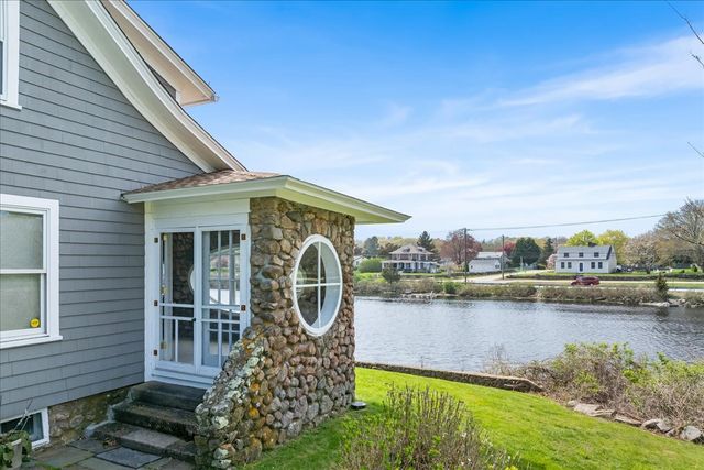 28 Palmer Neck Road, Stonington, CT 06379