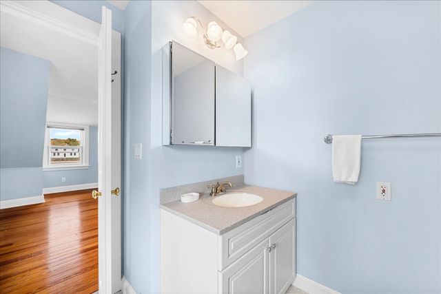 28 Palmer Neck Road, Stonington, CT 06379