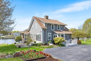 28 Palmer Neck Road, Stonington, CT 06379