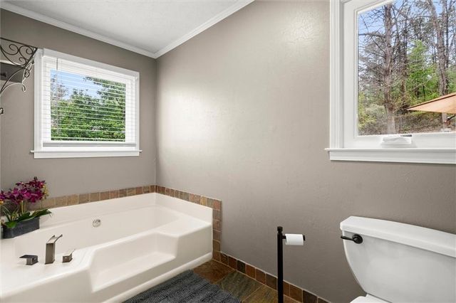 1003 Knotts Pointe Drive, Woodstock, GA 30188