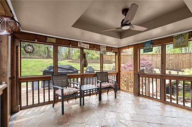 1003 Knotts Pointe Drive, Woodstock, GA 30188