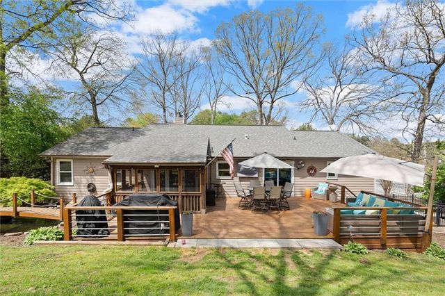 1003 Knotts Pointe Drive, Woodstock, GA 30188