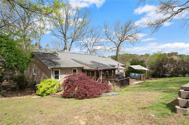 1003 Knotts Pointe Drive, Woodstock, GA 30188