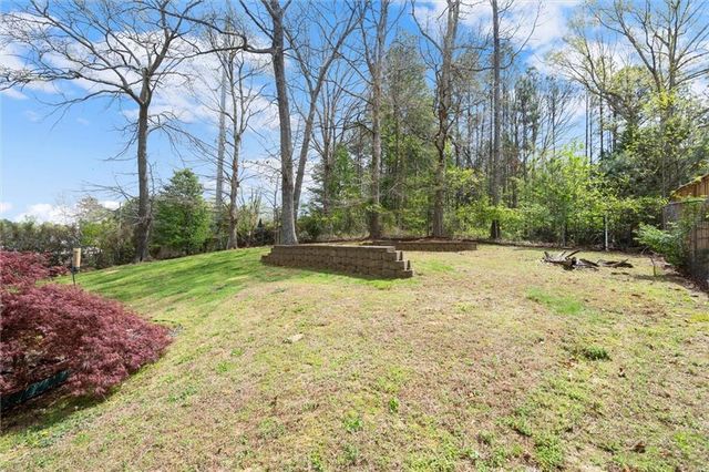 1003 Knotts Pointe Drive, Woodstock, GA 30188