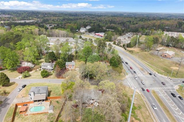 1003 Knotts Pointe Drive, Woodstock, GA 30188