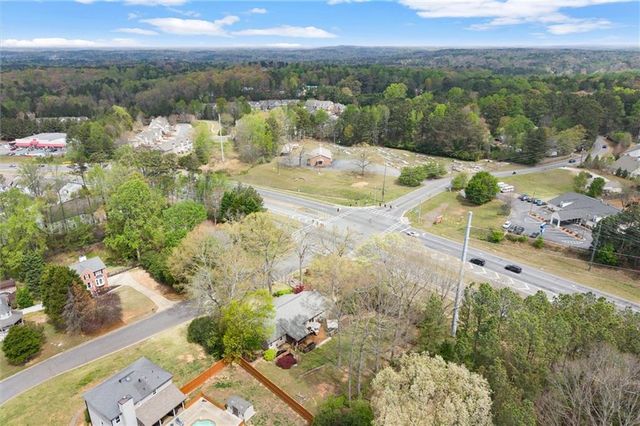 1003 Knotts Pointe Drive, Woodstock, GA 30188
