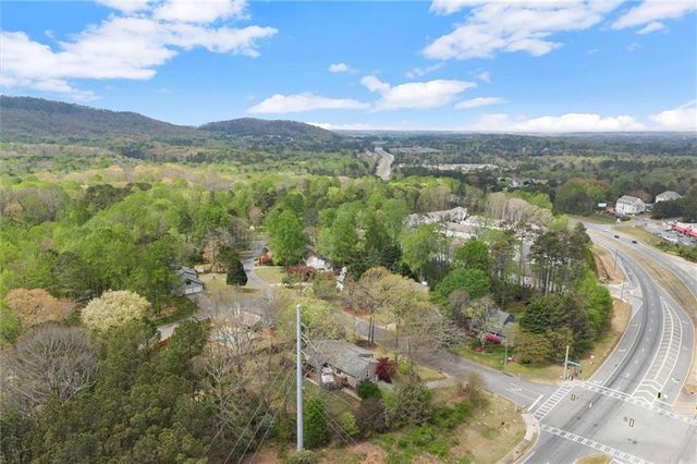 1003 Knotts Pointe Drive, Woodstock, GA 30188