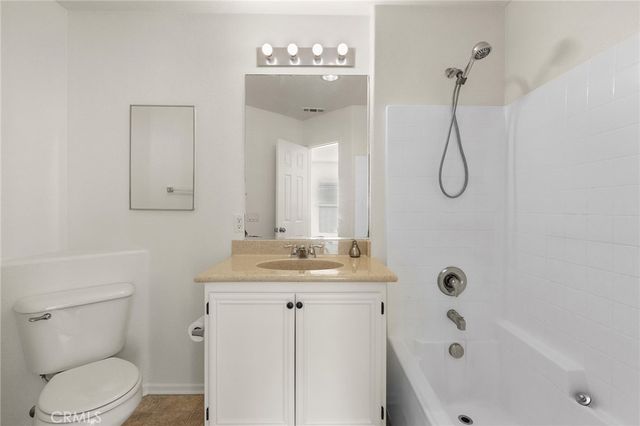 25218 Crest Haven 3, Murrieta, CA 92562