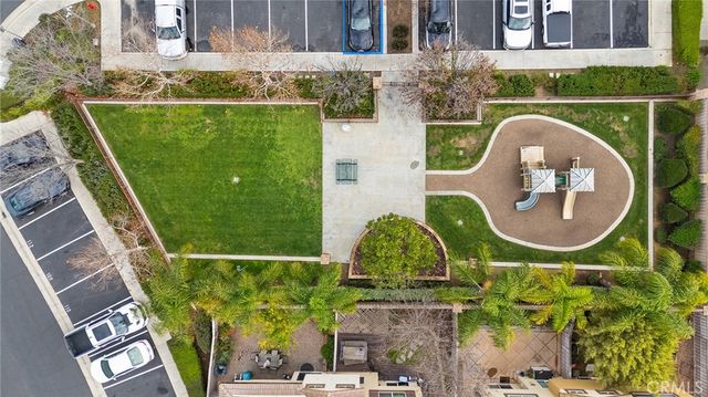 25218 Crest Haven 3, Murrieta, CA 92562