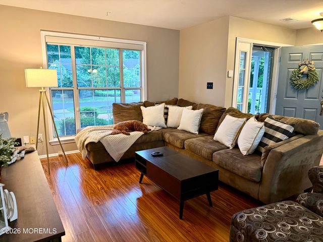 272 Sugar Maple Court, Howell, NJ 07731