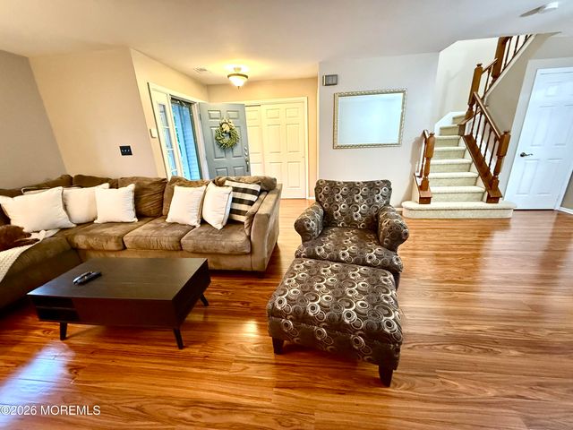 272 Sugar Maple Court, Howell, NJ 07731