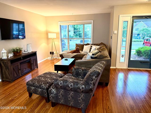 272 Sugar Maple Court, Howell, NJ 07731