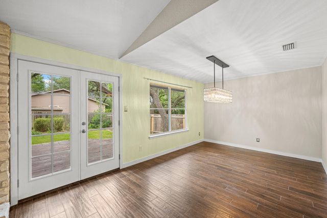 4820 Marblehead DR, Austin, TX 78727