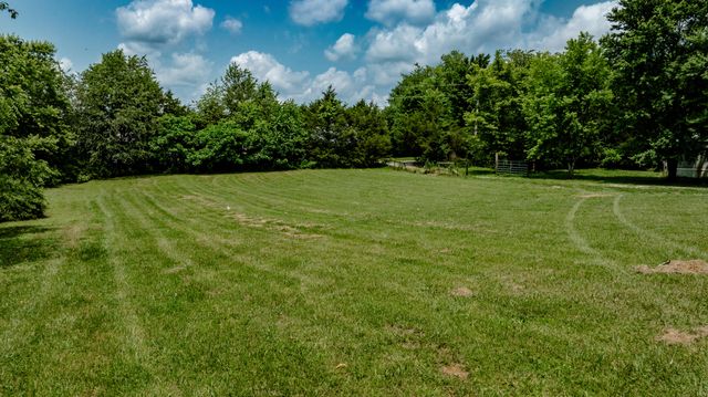 1366 Old Waynesburg Road, Eubank, KY 42567