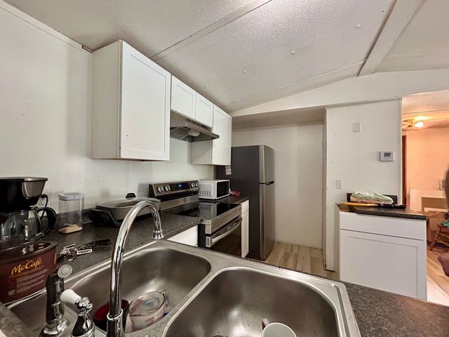 1366 Old Waynesburg Road, Eubank, KY 42567