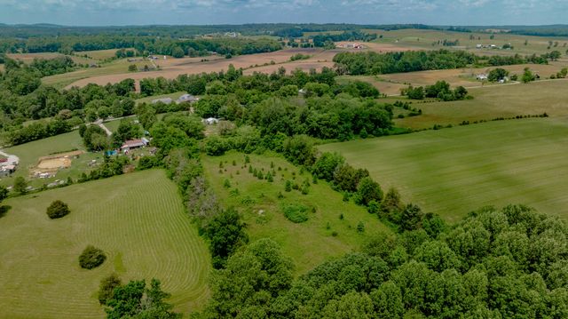 1366 Old Waynesburg Road, Eubank, KY 42567