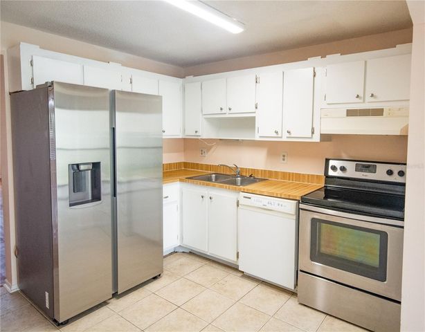 305 30TH AVENUE W A207, Bradenton, FL 34205