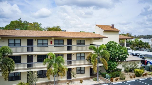 305 30TH AVENUE W A207, Bradenton, FL 34205
