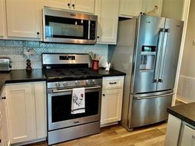 6515 Prihoda Road, Willow Springs, TX 78940