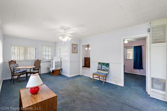1801 Beechcroft Street, Keego Harbor, MI 48320