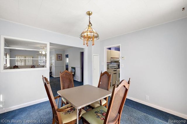 1801 Beechcroft Street, Keego Harbor, MI 48320