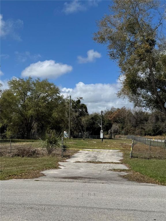 1700 ORANGE LANE, Kissimmee, FL 34746